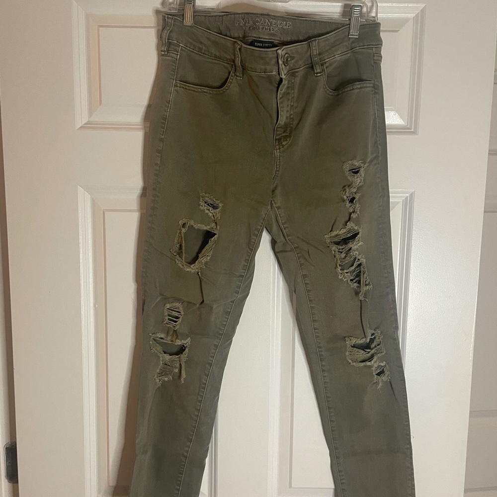 American eagle army green distressed jeans